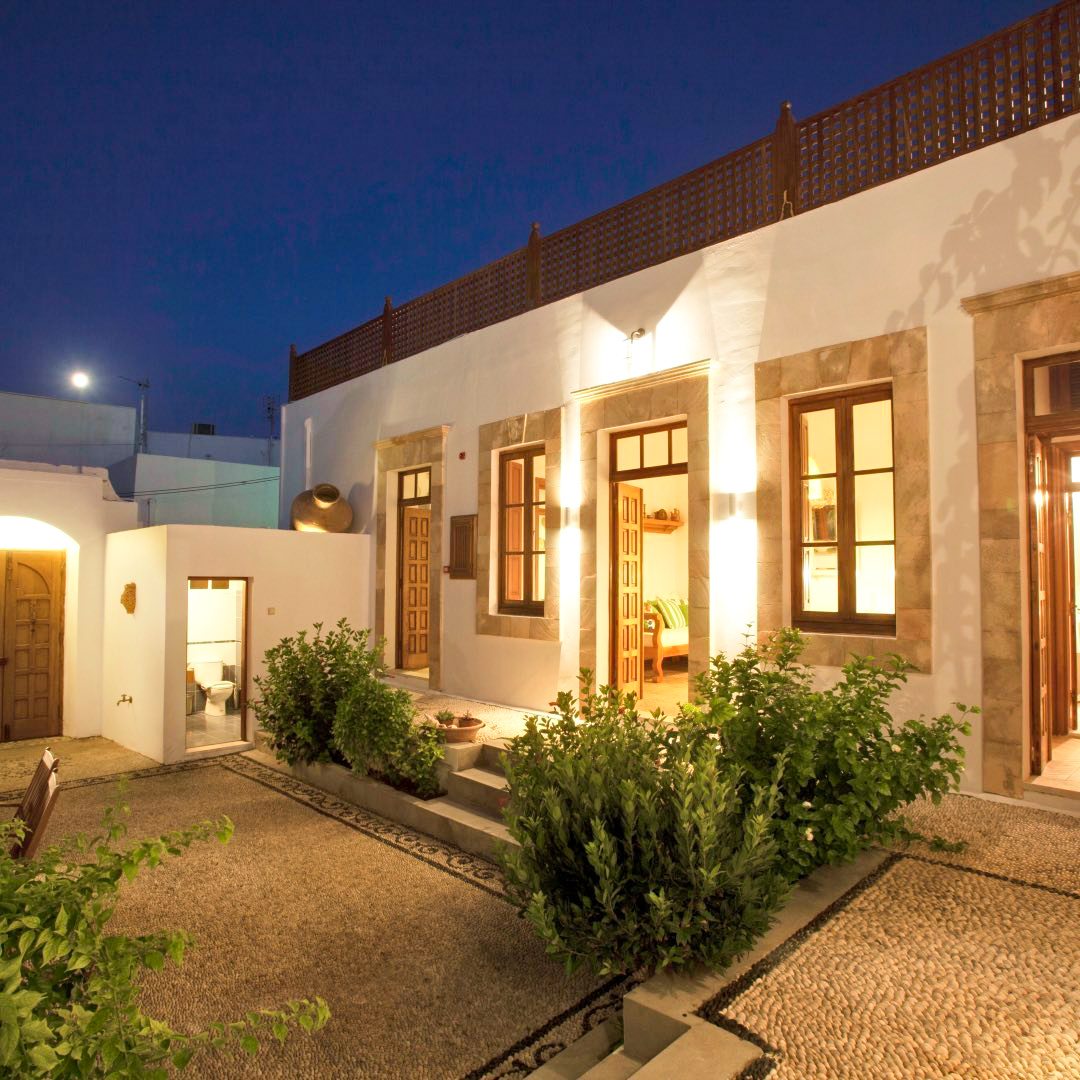 Villa Lindos Architecture